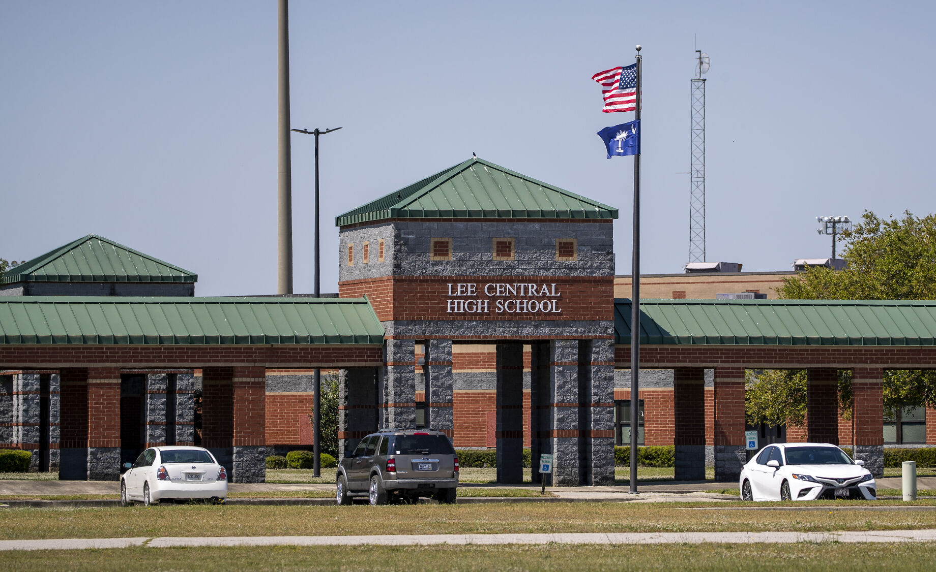 Lee County High School.jpg